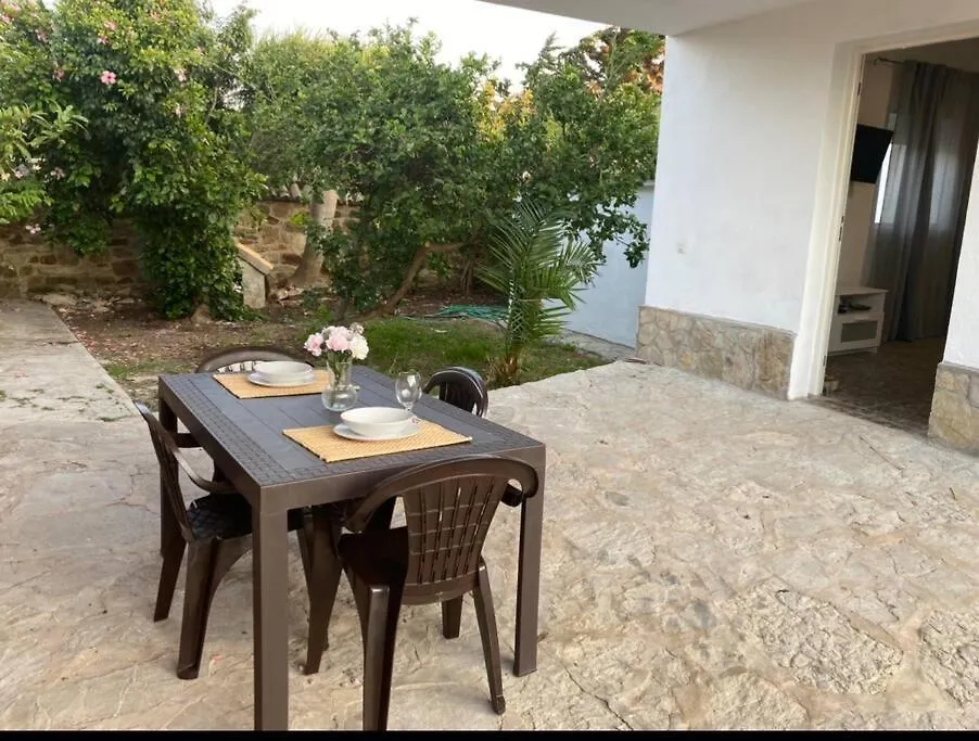 Bonita Casa En Bolonia Apartment